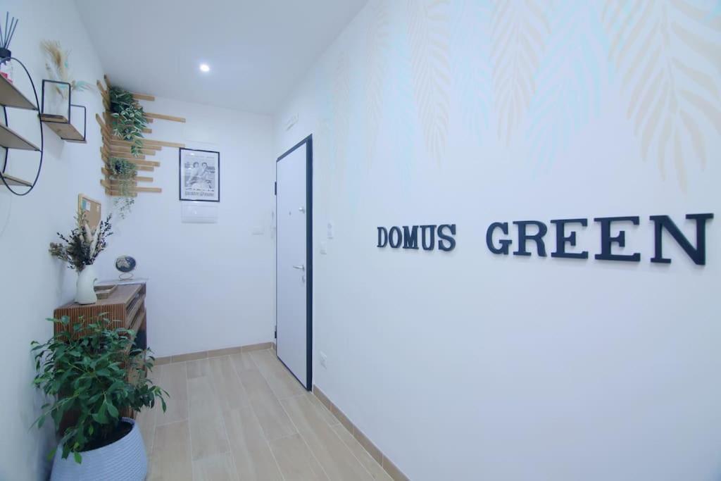 Apartment Domus